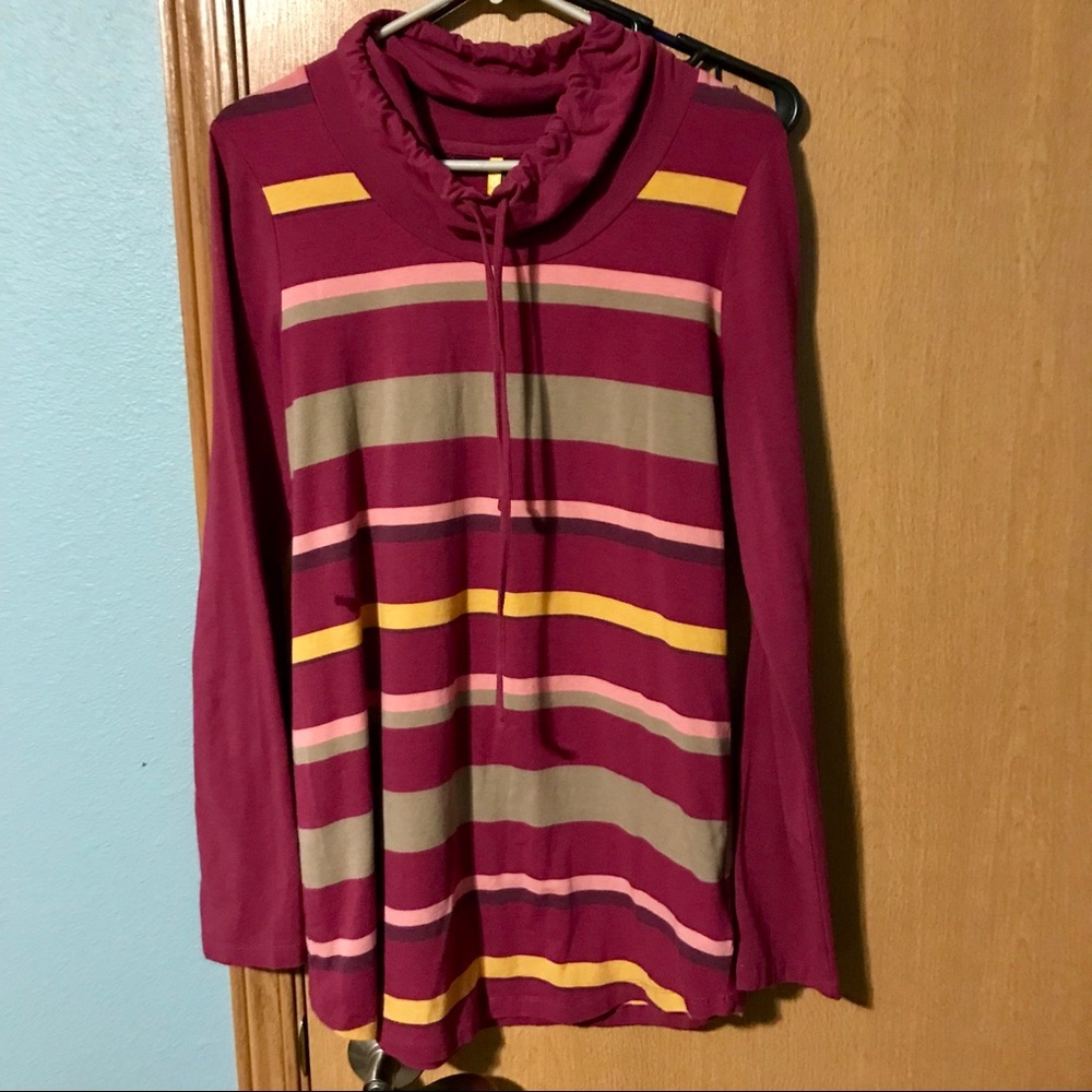 EUC Lole funnel neck tunic